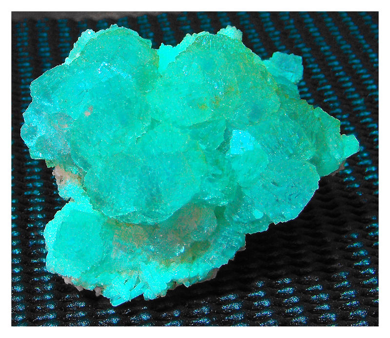 Shangbao Fluorite UV LONG 1.jpg