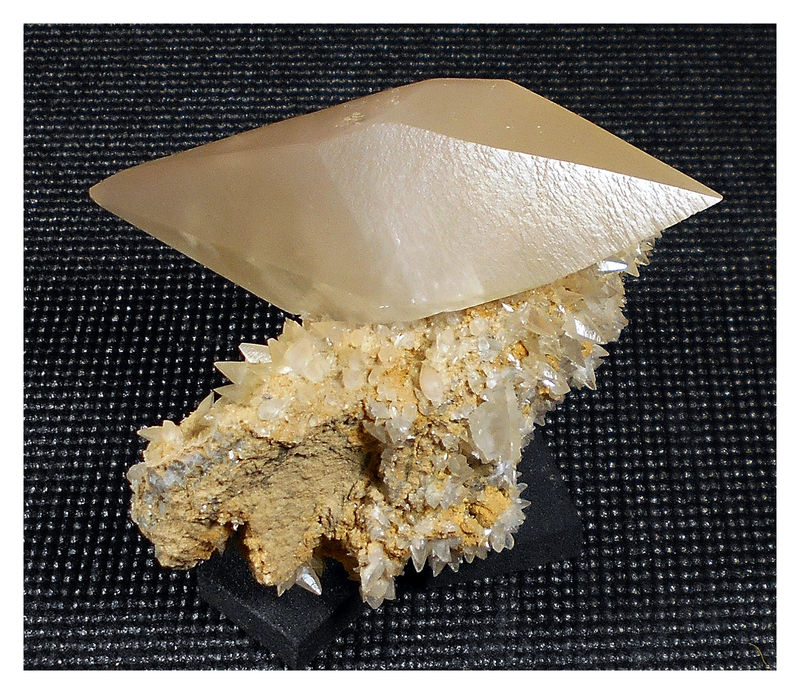 SHIMEN CALCITE CRYSTAL 1.jpg