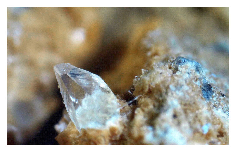 SHIMEN CALCITE CRYSTAL UNDER THE SCOPE 2.jpg