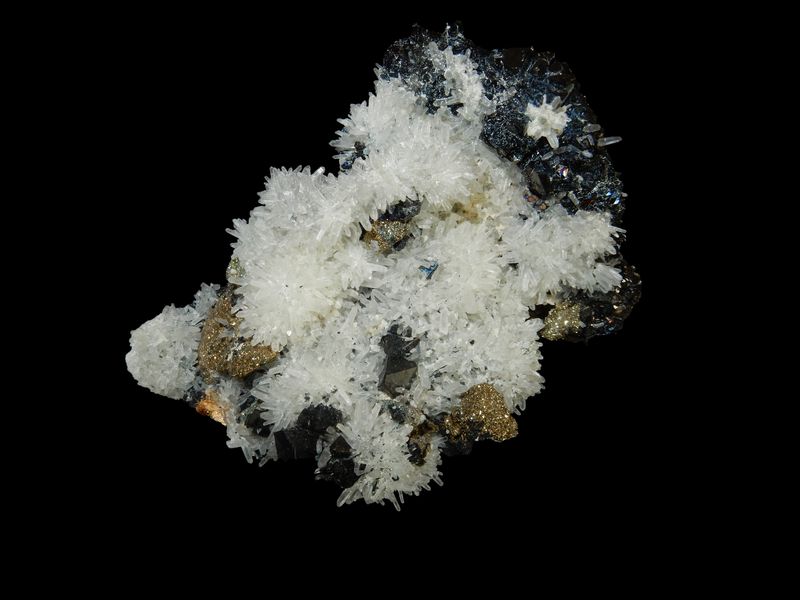 Sphalérite et Pyrite sur Quartz no 62 - FMF.JPG