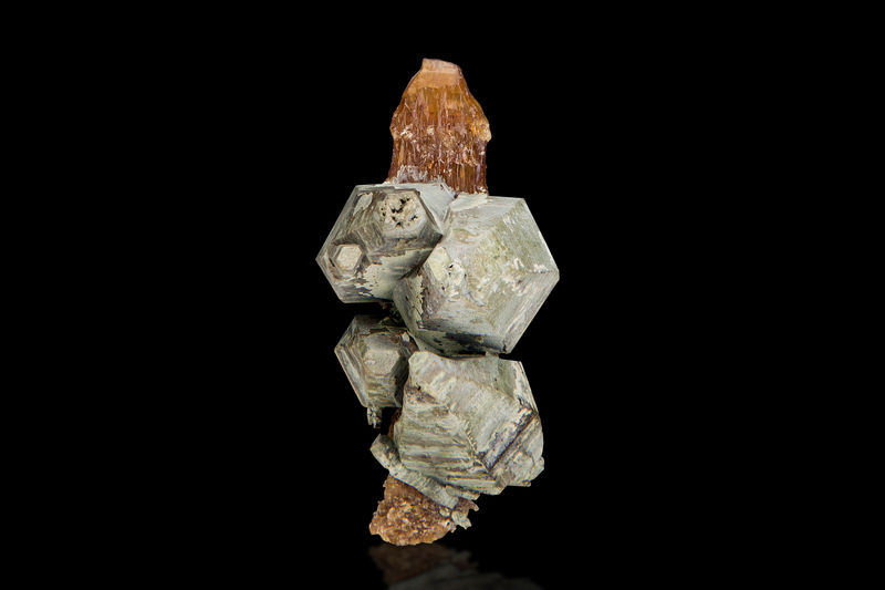 Stibiocolumbite-MIM_Museum(1596-2).jpg