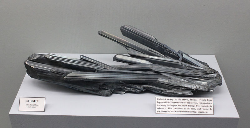 stibnite.jpg