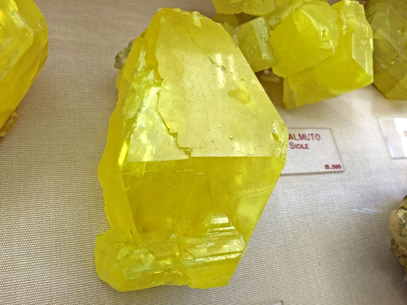 Sulfur02.jpg