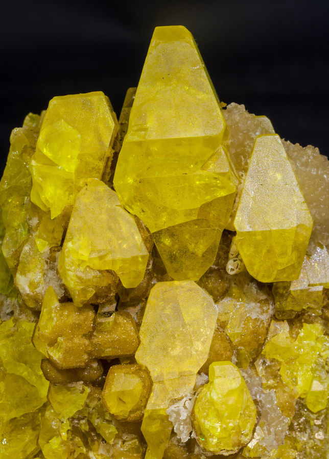 Sulfur with Calcite - Agrigento Province_Sicily_Italy.jpg