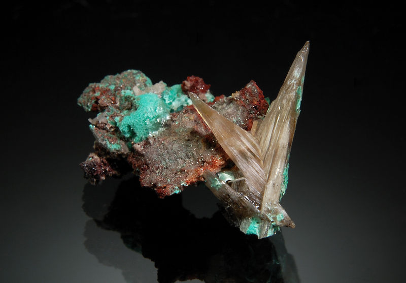 TN100 Cerussite - Mammoth-St. Anthony Mine, Tiger, Arizona.jpg