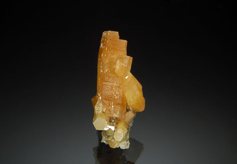 TN155 Pyromorphite - Madjarovo deposit, Rhodope Mts., Haskovo Oblast, Bulgaria.jpg
