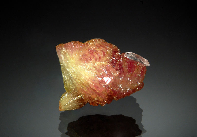 TN188 Adamite - Ojuela Mine, Mapimi, Durango, Mexico.jpg