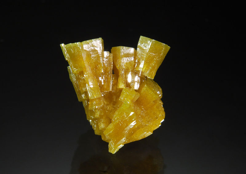 TN196 Pyromorphite - Broken Hill, New South Wales, Australia.jpg