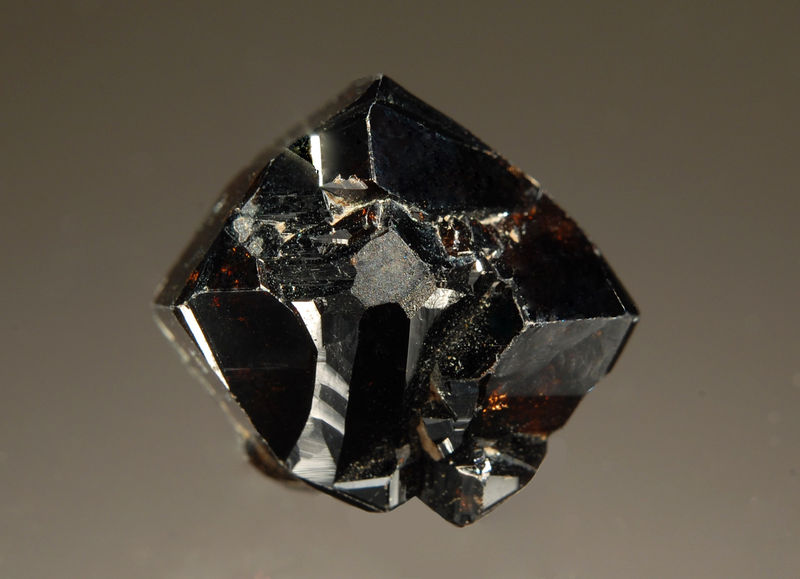 TN422 Cassiterite.jpg