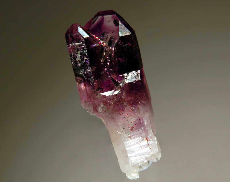 TN507 Quartz var. amethyst.jpg