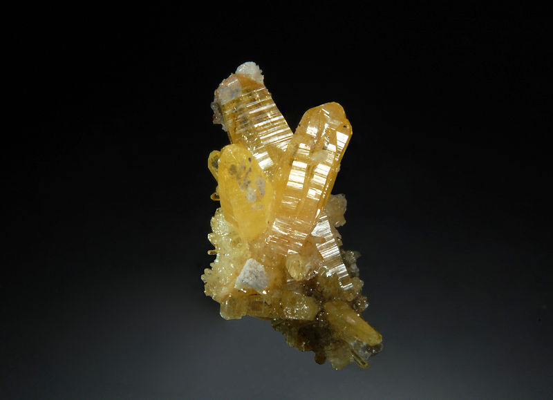 TN510 Mimetite - Tsumeb Mine, Tsumeb, Namibia.jpg