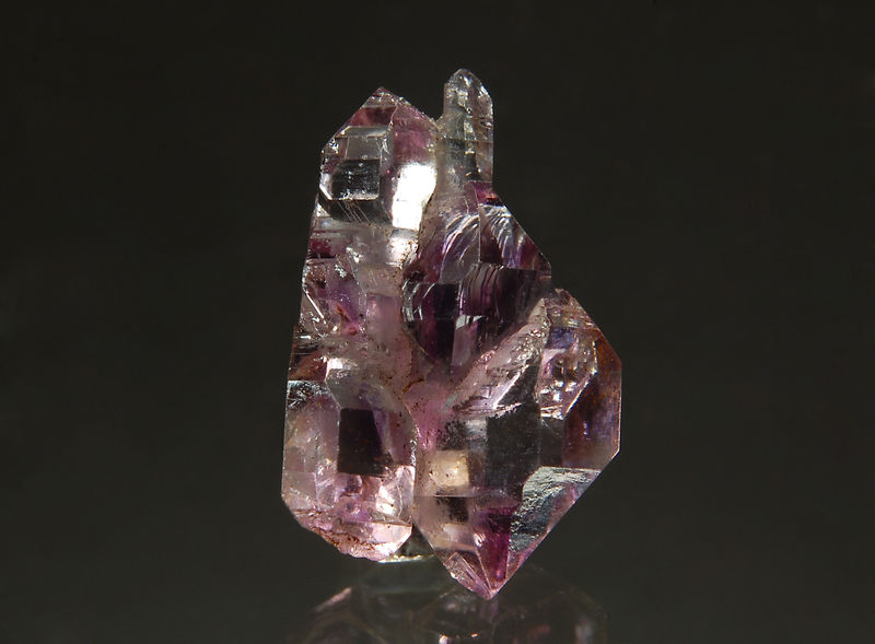 TN579 Quartz var. Amethyst - Andilamena, Toamasina Prov., Madagascar.jpg