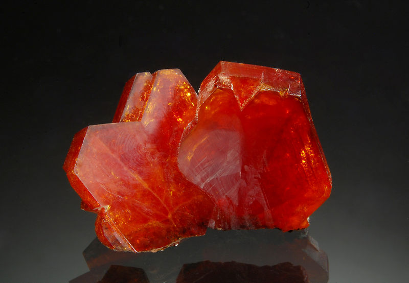 TN631 Vanadinite - Mibladen, Khenifra Prov., Morocco.jpg