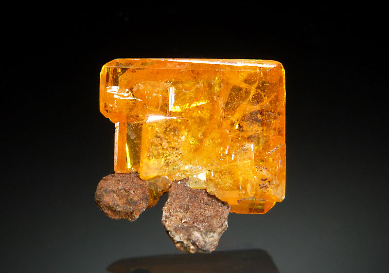 TN642 Wulfenite - Old Yuma Mine, Arizona.jpg
