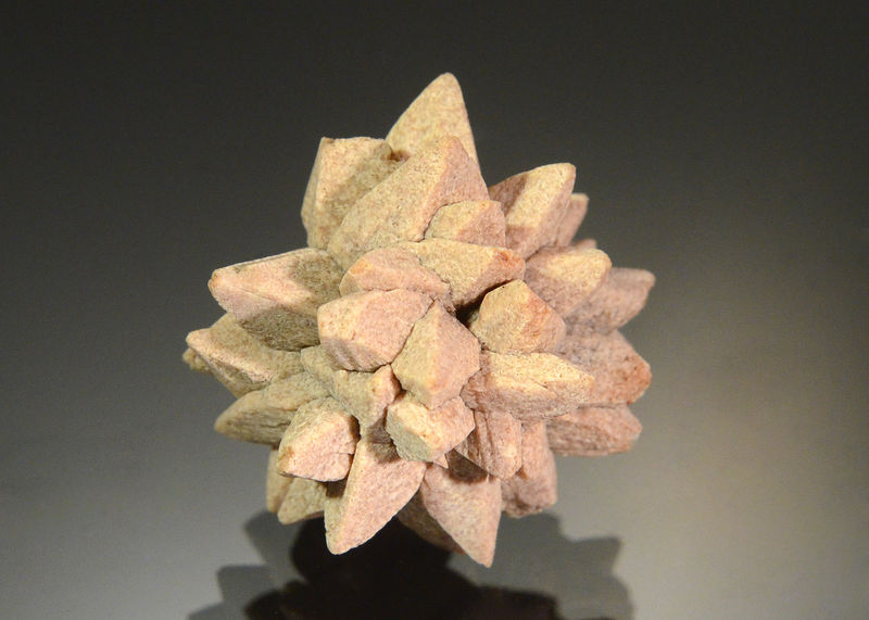 TN878 Calcite ps. Ikaite - Olenitsa River, Russia.jpg