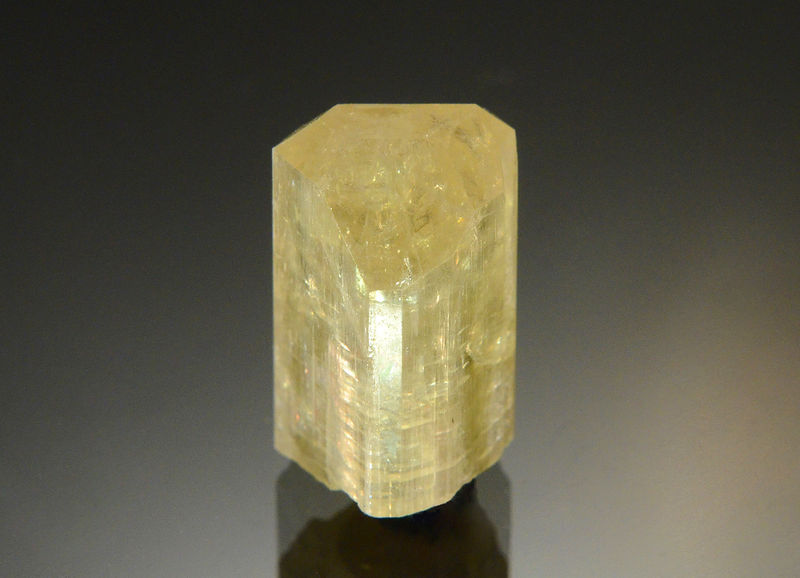 TN890 Fluorapatite - Crystal Lode Pegmatite, Eagle Co., Colorado.jpg