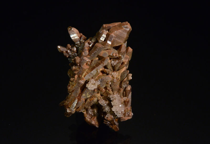 TN905 Vanadinite - Cock's Orebody, Potosi Mine, Santa Eulalia Dist., Chihuahua, Mexico.jpg
