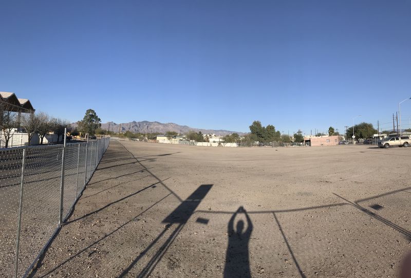 Tucson 2018 - The new parking lot (3).jpg