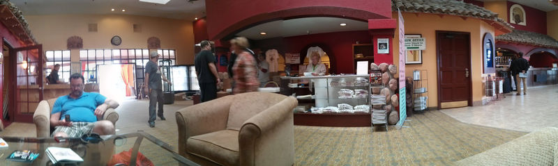 Tucson Show 2015 - Busiest.jpg