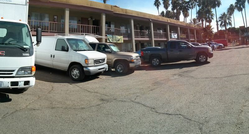 Tucson Show 2016 - Parking lot full.jpg