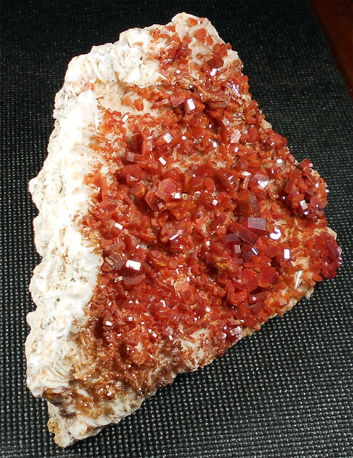 VANADINITE MIBLADEN LARGE 3N.jpg