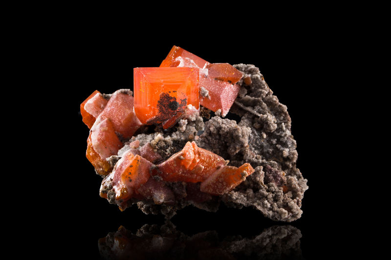 Wulfenite-MIM_Museum(1575).jpg
