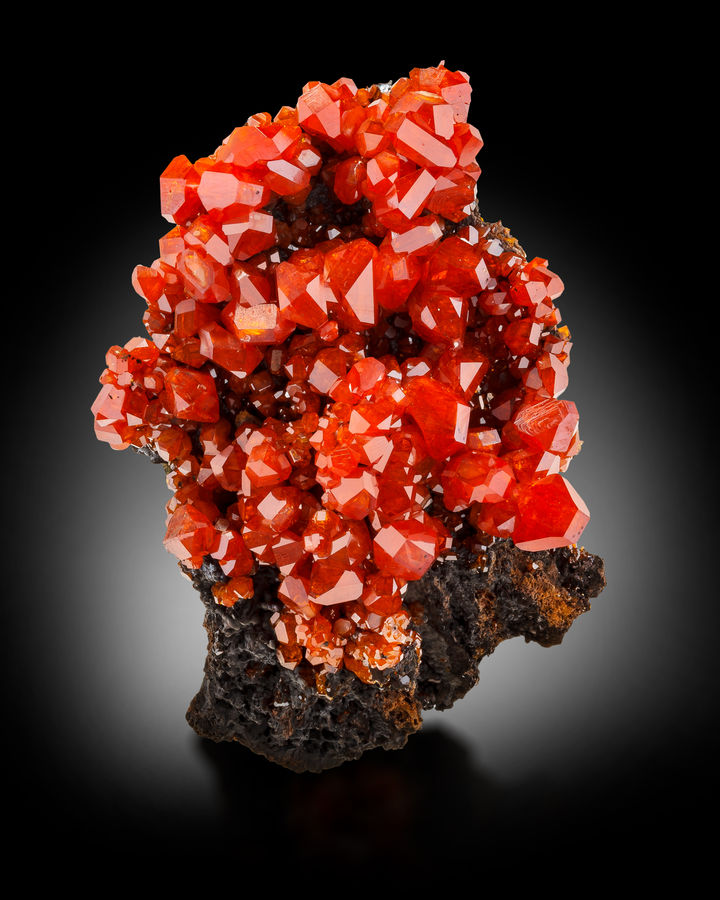 Wulfenite-MIM_Museum(1864).jpg