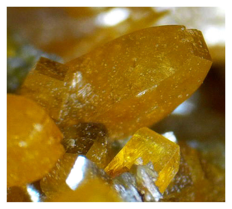 Wulfenite with Mimetite - UP CLOSE AND PERSONAL 5.jpg