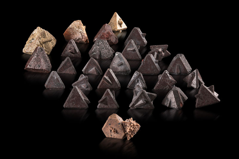 Zunyiite-MIM_Museum(2262).jpg
