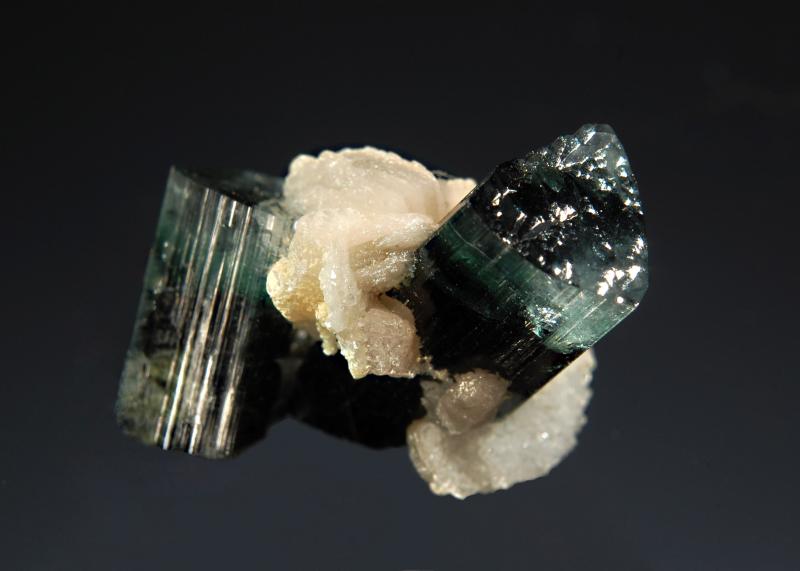 TN094 Elbaite.jpg