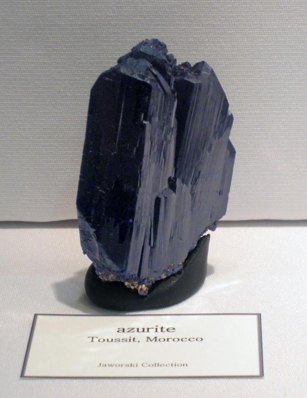 Tucson 2010 - Azurite Touissit.jpg