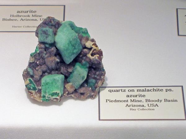 Tucson 2010 - Quartz on Malachite after Azurite.jpg