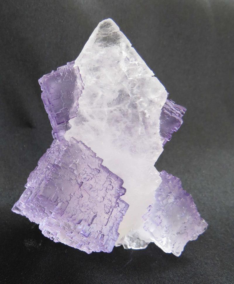 Tule fluorite on celestine cab web.jpg